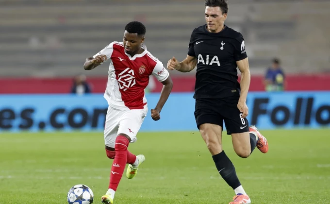 EPA/SEBASTIEN NOGIER